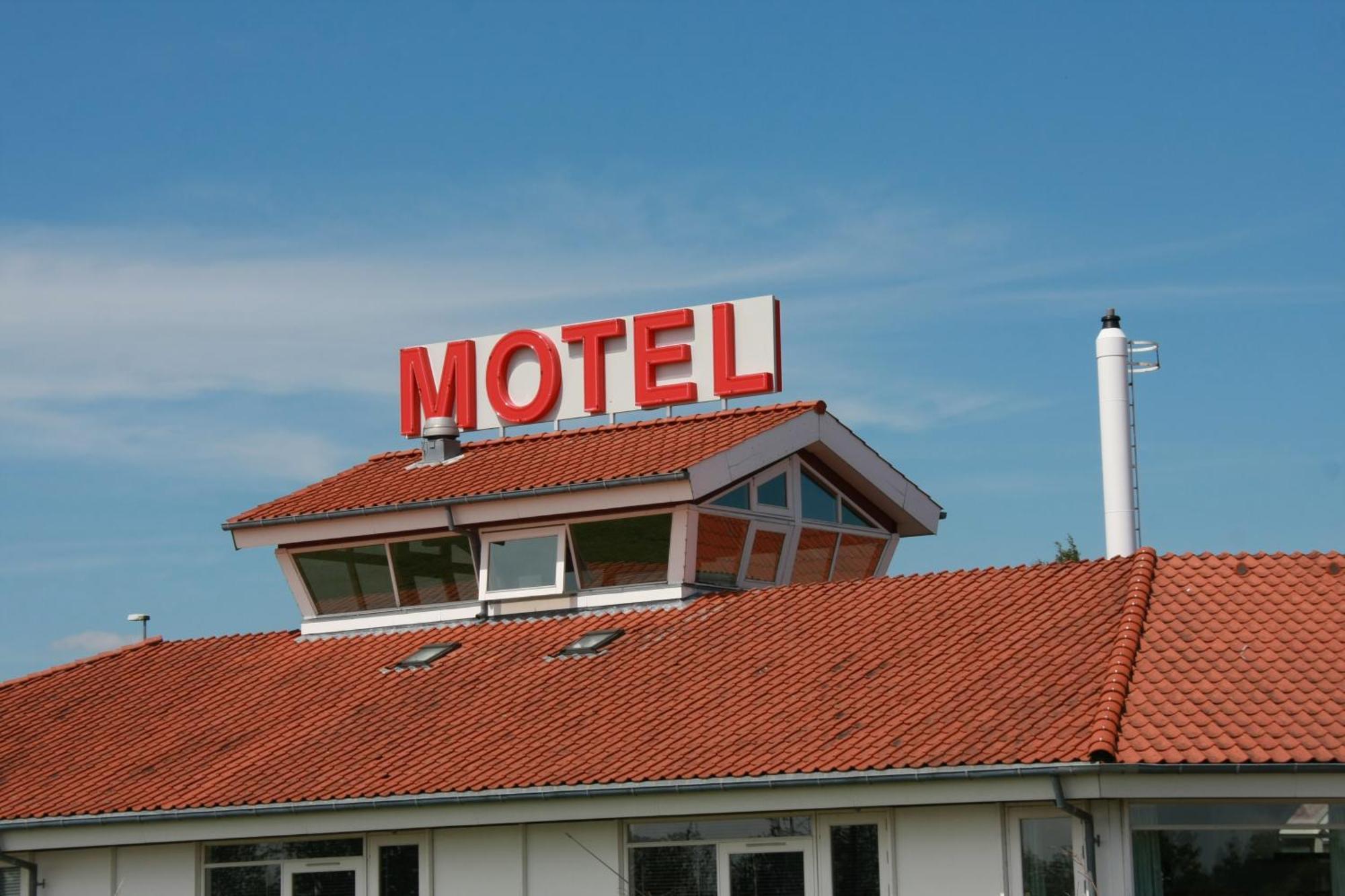 Motel Spar 10 Віборґ Екстер'єр фото