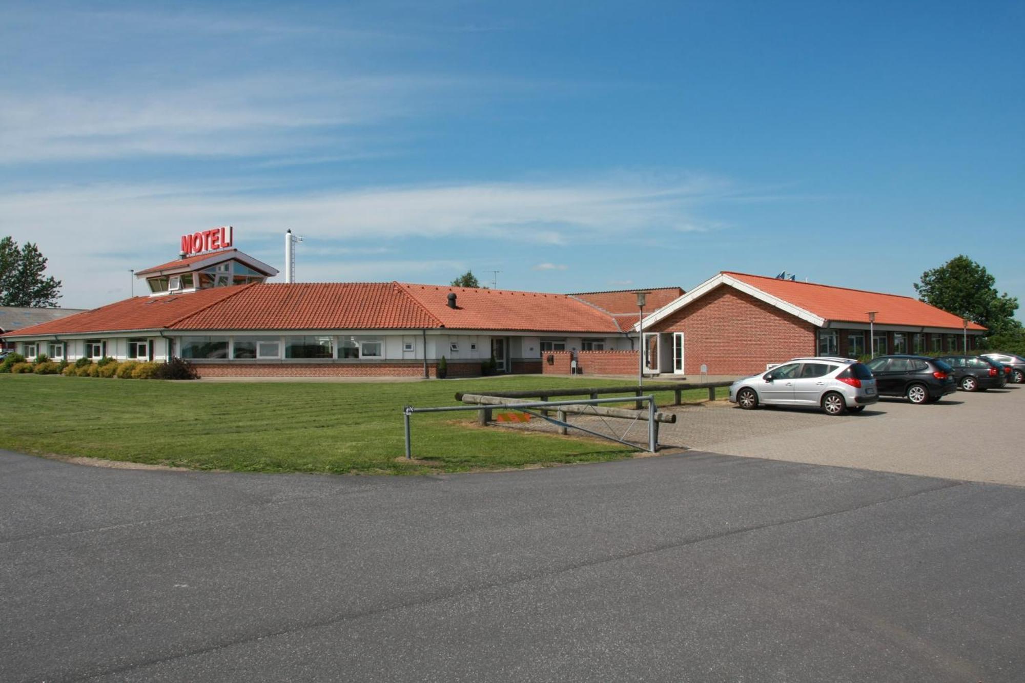 Motel Spar 10 Віборґ Екстер'єр фото