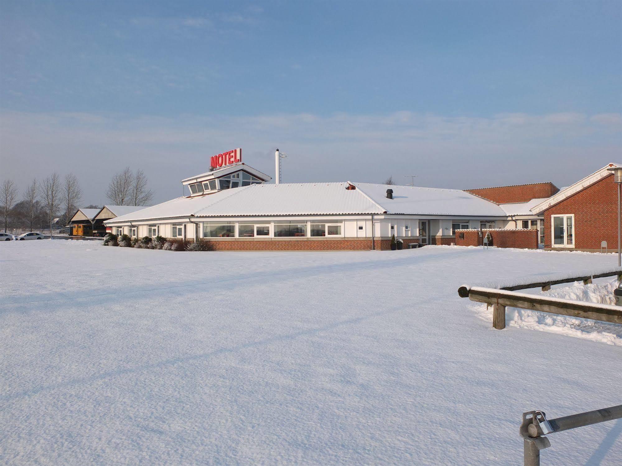 Motel Spar 10 Віборґ Екстер'єр фото